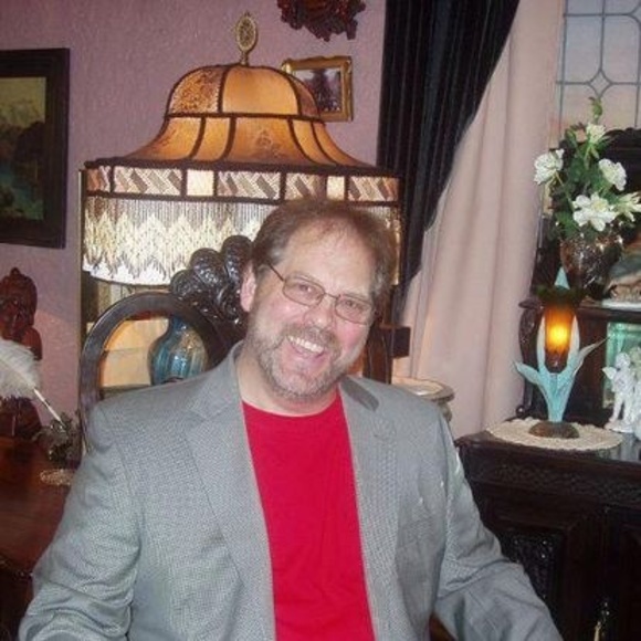 Meet your Posher, Errol - Picture 1 of 1